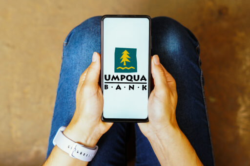 Umpqua Bank Review