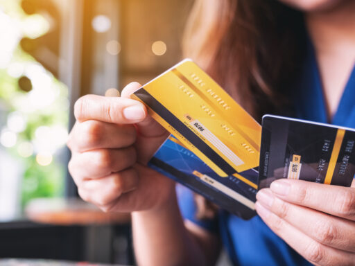 Debit Card vs Credit Card
